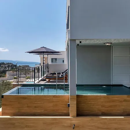 Vila Terazzo With Heated Pool