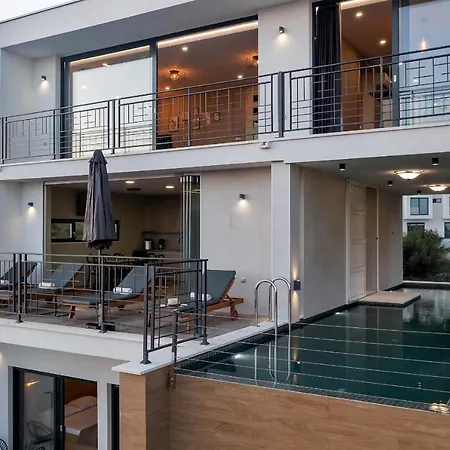 Terazzo With Heated Pool *